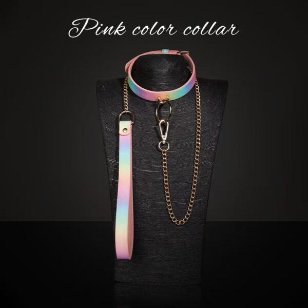 IRIS COLLAR DE SUMISION Y CORREA